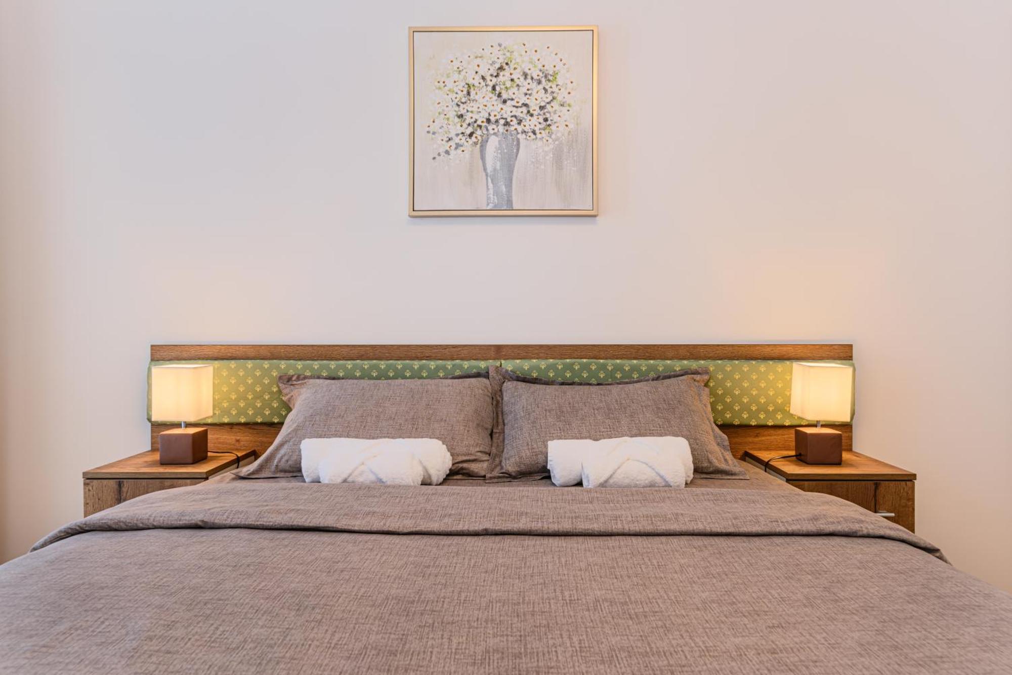 Luxury Landing Apartments Complex Qualis Brasov Bagian luar foto
