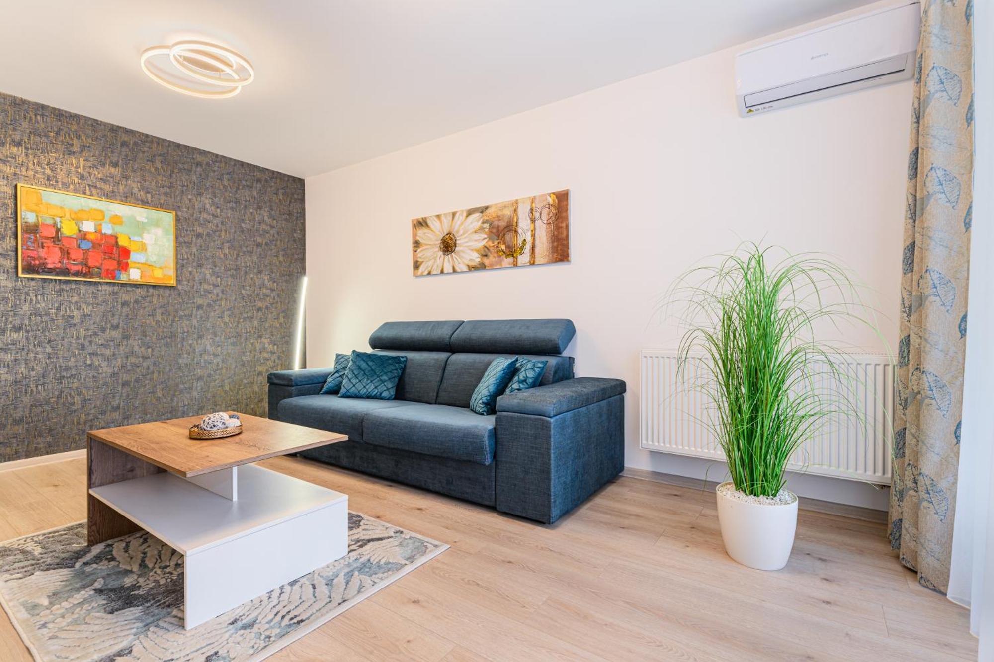 Luxury Landing Apartments Complex Qualis Brasov Bagian luar foto