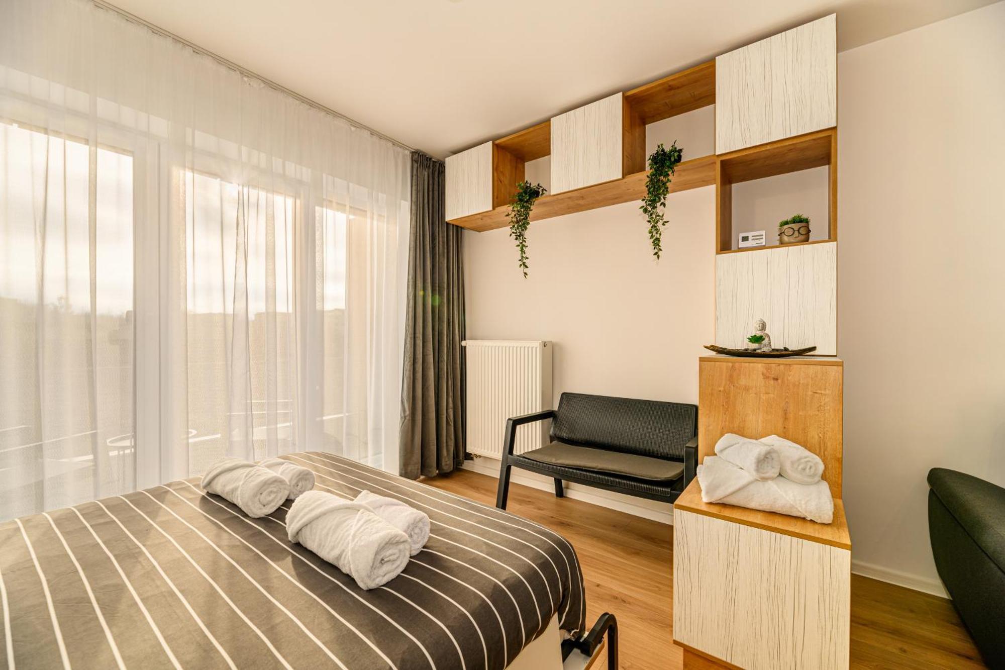 Luxury Landing Apartments Complex Qualis Brasov Bagian luar foto