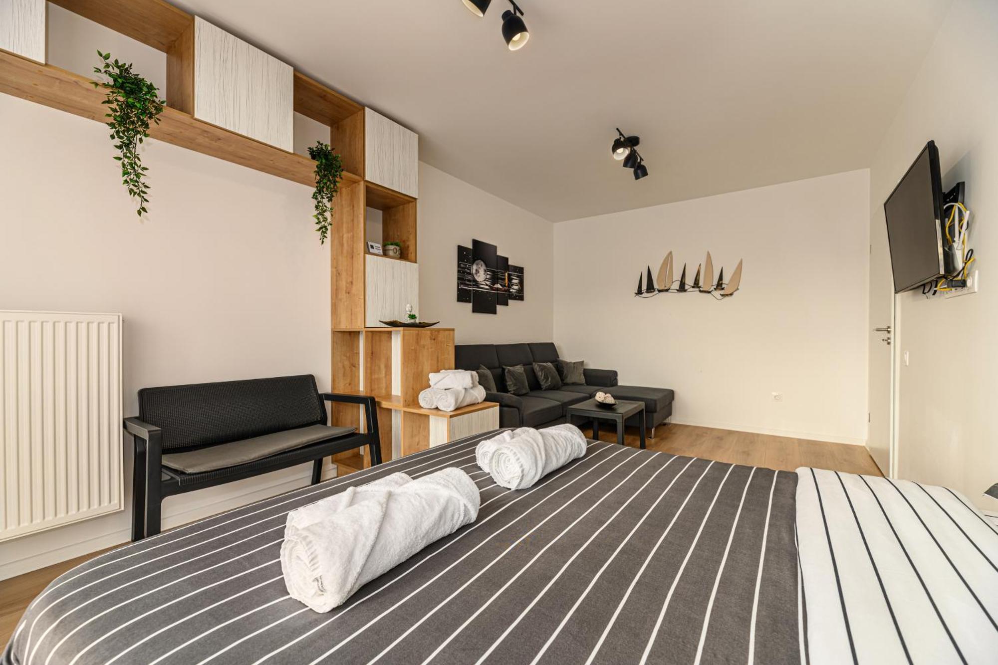 Luxury Landing Apartments Complex Qualis Brasov Bagian luar foto