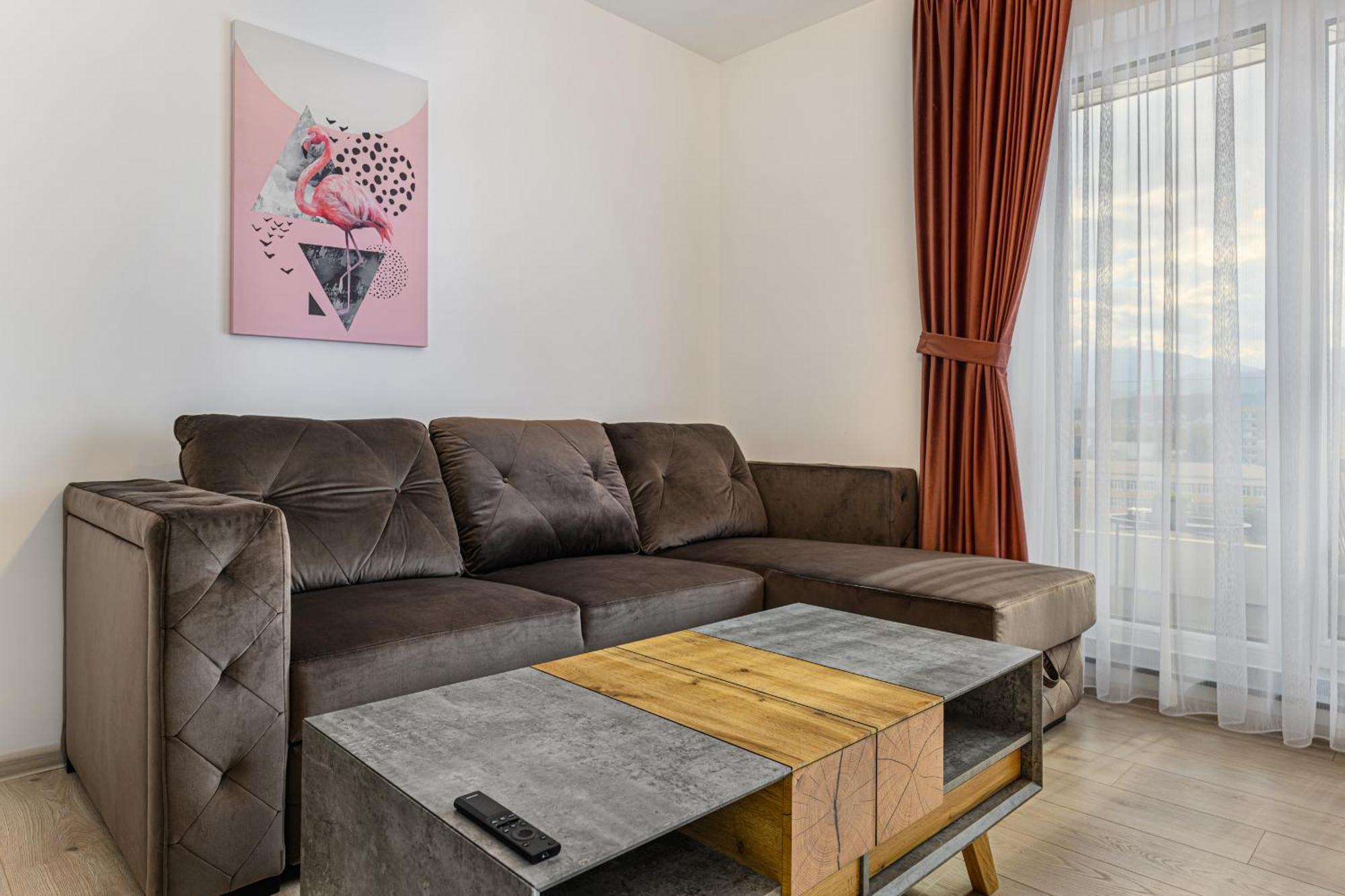 Luxury Landing Apartments Complex Qualis Brasov Bagian luar foto