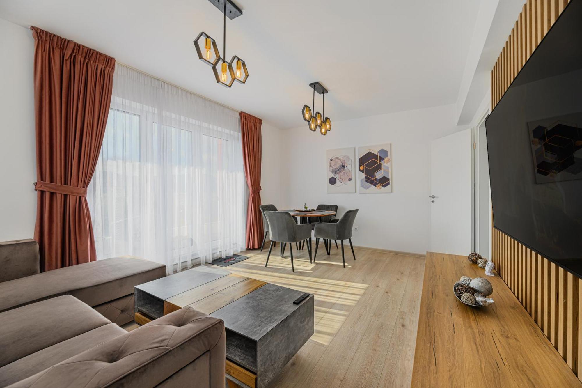 Luxury Landing Apartments Complex Qualis Brasov Bagian luar foto