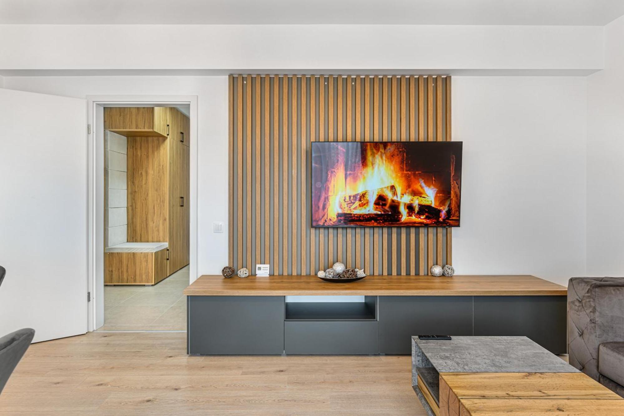 Luxury Landing Apartments Complex Qualis Brasov Bagian luar foto