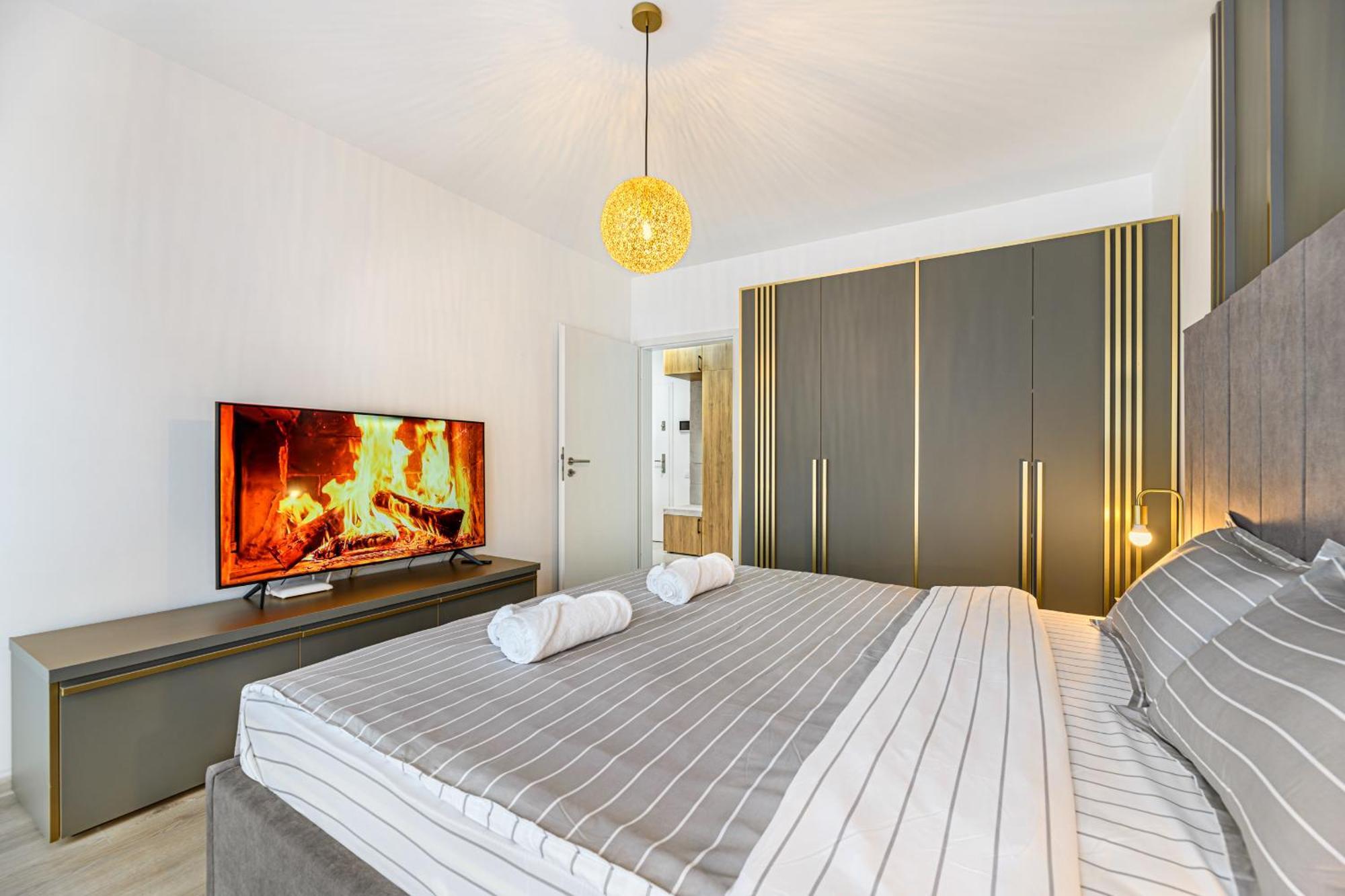 Luxury Landing Apartments Complex Qualis Brasov Bagian luar foto