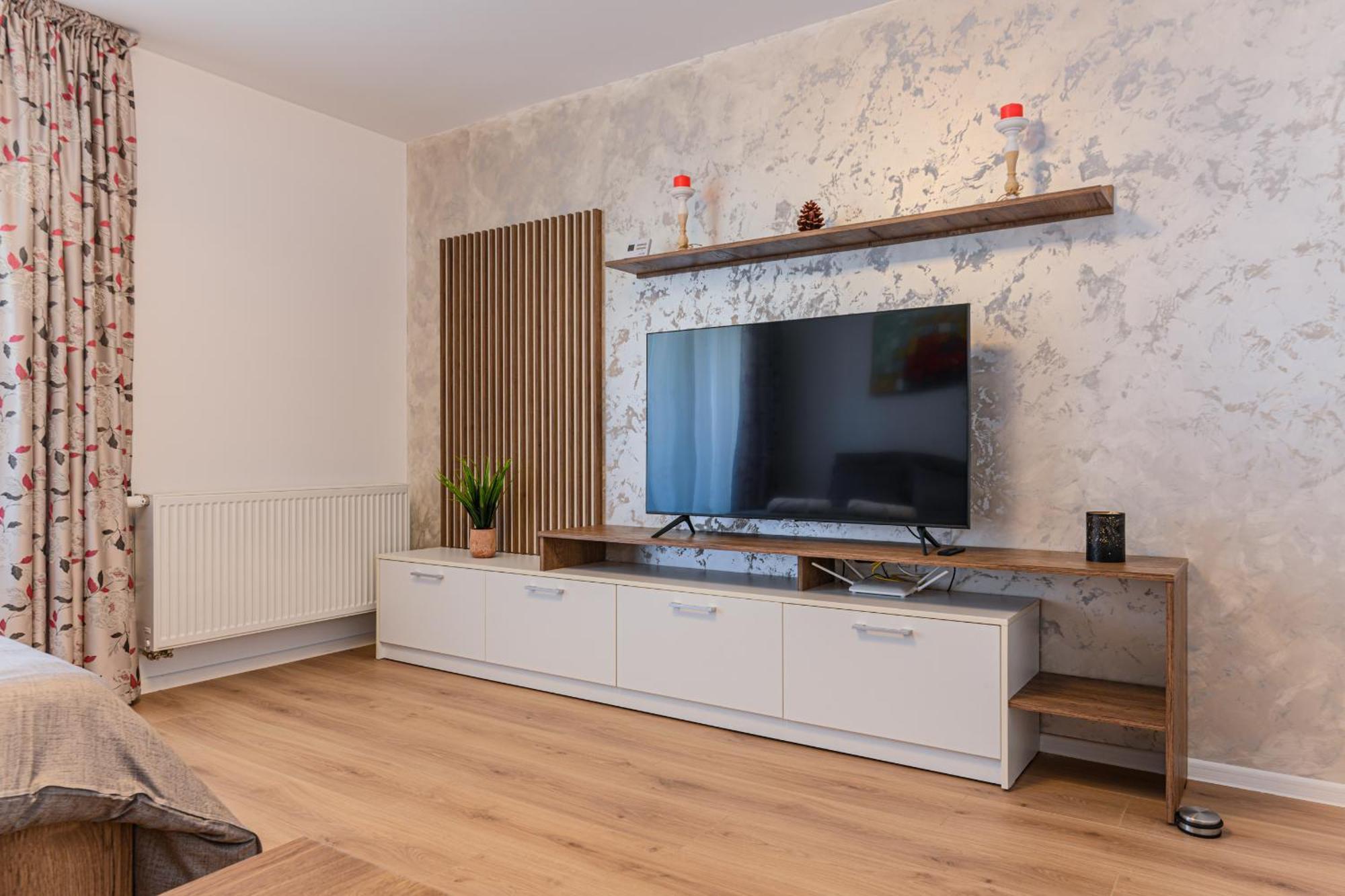 Luxury Landing Apartments Complex Qualis Brasov Bagian luar foto