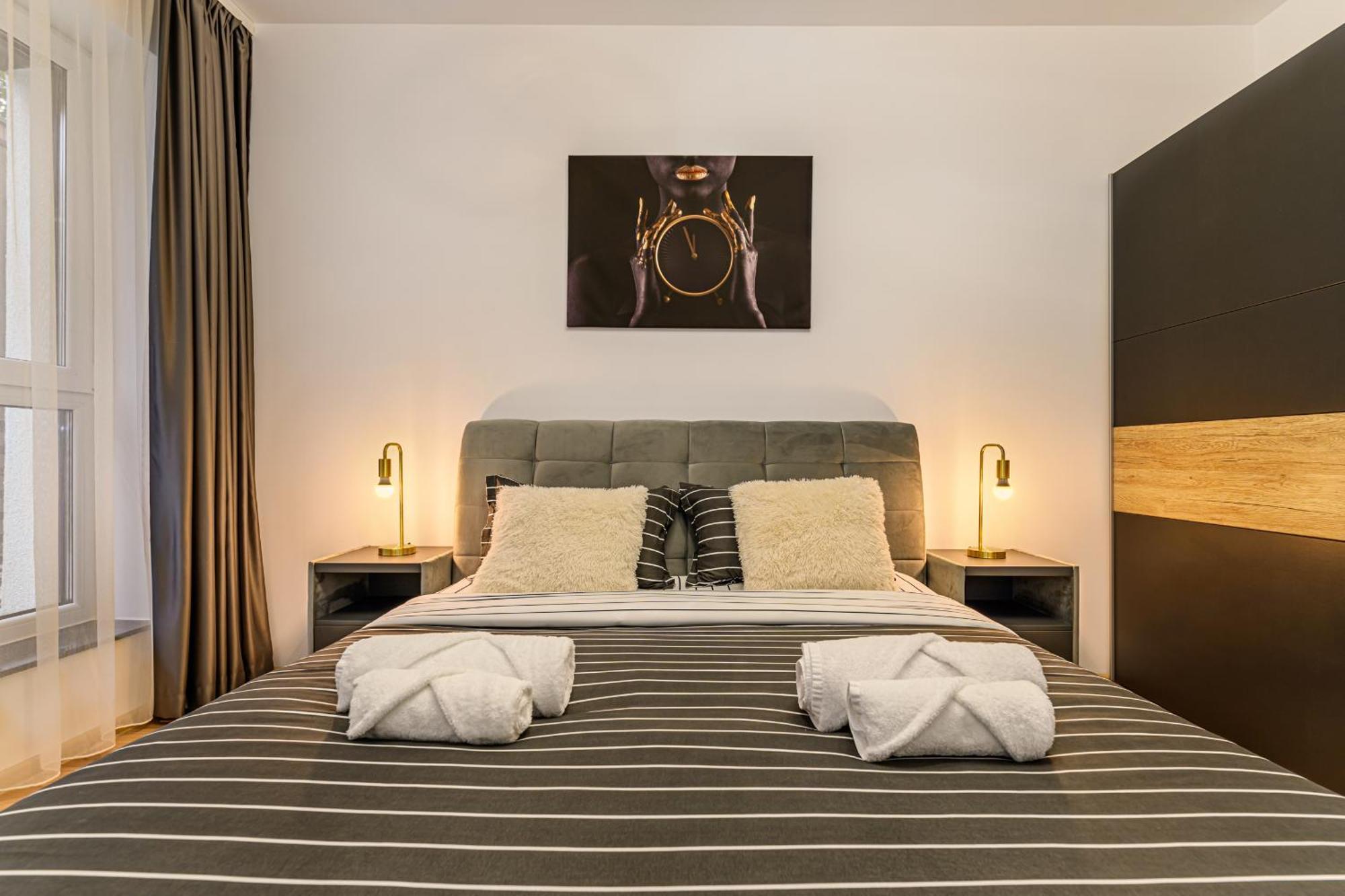 Luxury Landing Apartments Complex Qualis Brasov Bagian luar foto